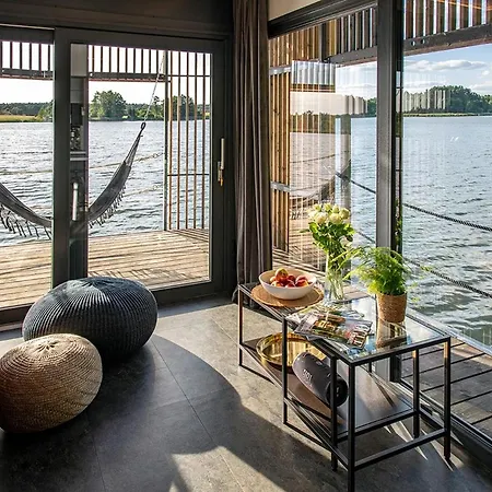 Water Hideout - Floating Secret Spot In Mazury Botel Wojnowo