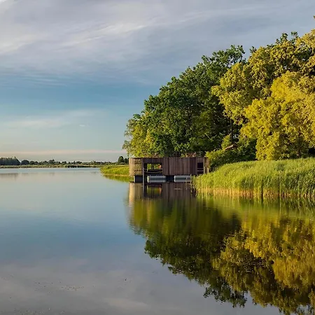 보트호텔 Water Hideout - Floating Secret Spots In Mazury *
