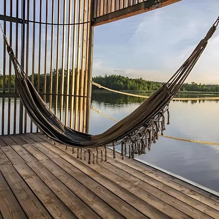 Water Hideout - Floating Secret Spots In Mazury 보트호텔