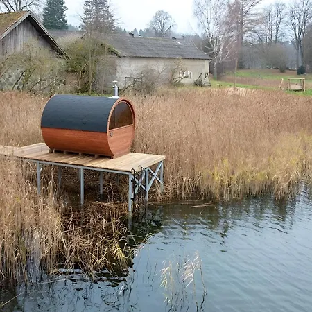 보트호텔 Water Hideout - Floating Secret Spots In Mazury