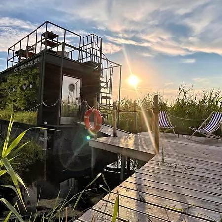 Water Hideout - Floating Secret Spots In Mazury 보트호텔 Wojnowo (Pisz)