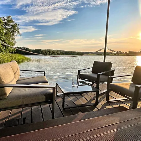 보트호텔 Water Hideout - Floating Secret Spots In Mazury *