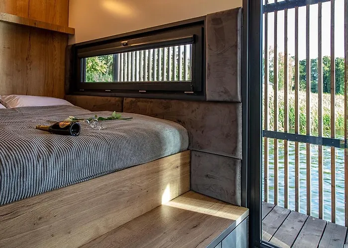 Water Hideout - Floating Secret Spot In Mazury Botel Wojnowo (Pisz)