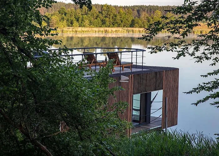 Botel Water Hideout - Floating Secret Spot In Mazury