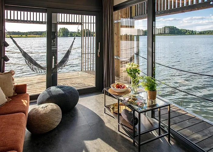 Water Hideout - Floating Secret Spot In Mazury Botel Wojnowo (Pisz)