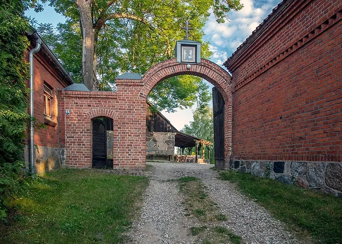 Water Hideout - Floating Secret Spot In Mazury Botel Wojnowo (Pisz)